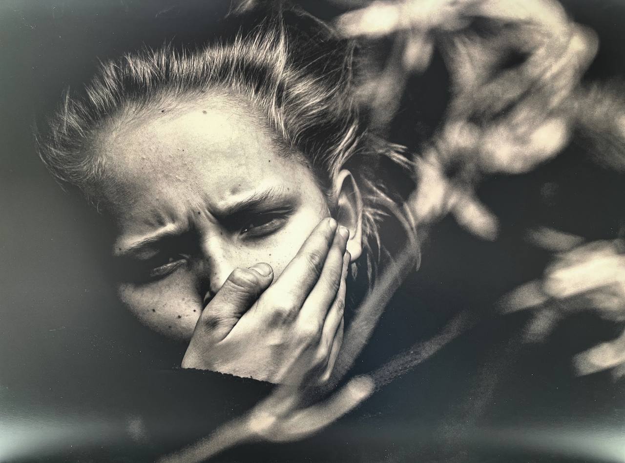 На ЗнД открылась авторская выставка фотографий Марины Щегловой «Люди вокруг меня».