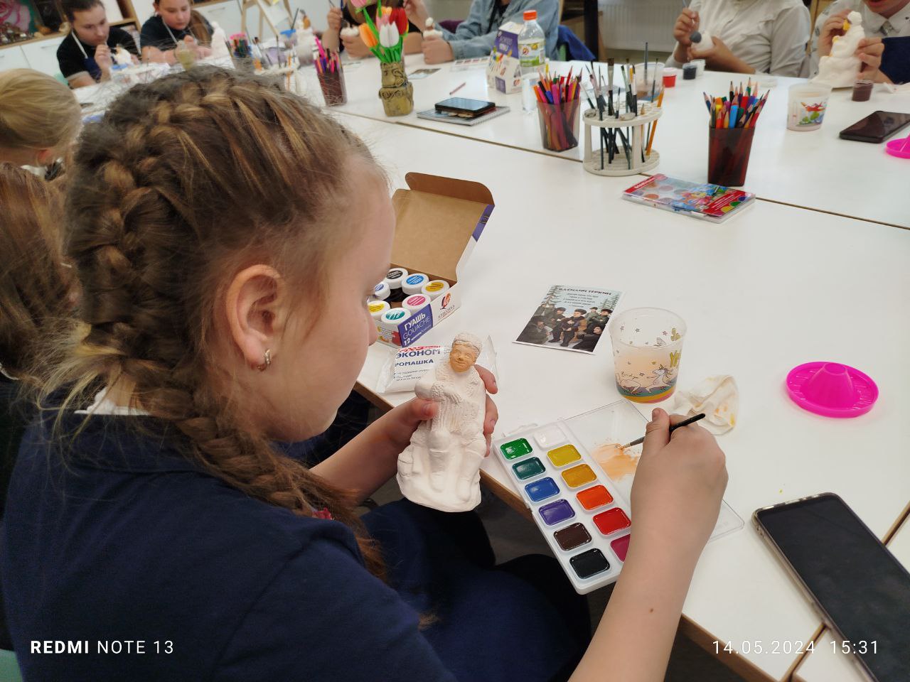 Гость фестиваля из Южно-Сахалинска Денис Чернов провел литературно-художественный мастер-класс на тему «Вася Тёркин — русский солдат»