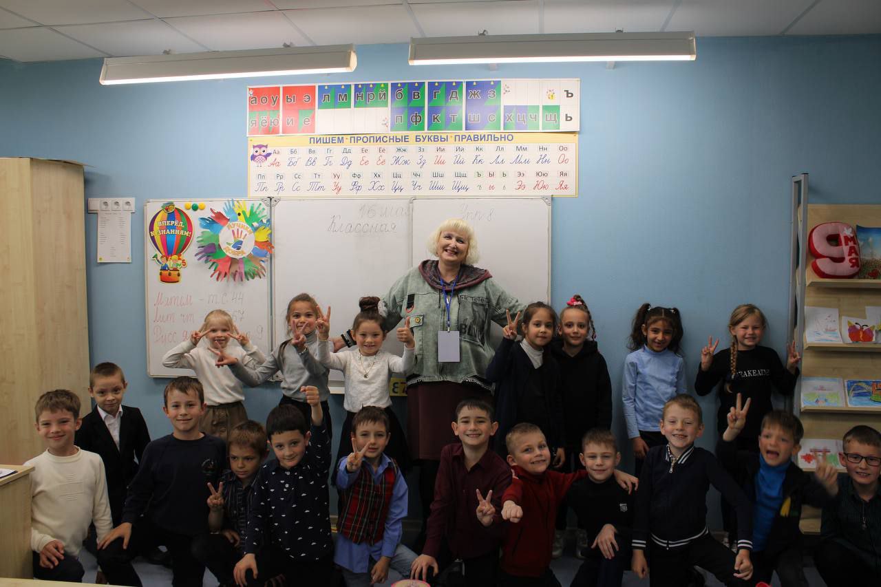 Поэтесса Татьяна Ческидова презентовала авторские сборники «Почемучки» и «Ямбы мая»