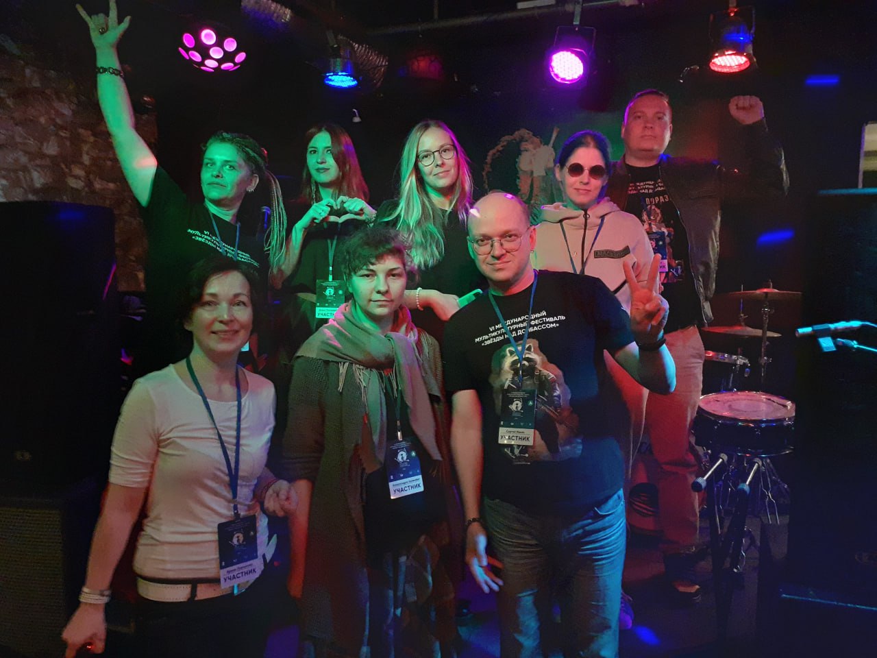 В донецкой кинокофейне им. Ханжонкова состоялся музыкально-поэтический концерт от участников фестиваля «Звёзды над Донбассом»