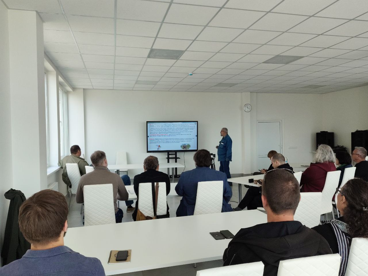 Историк и обозреватель Сергей Переслегин в рамках ММКФ «Звёзды над Донбассом» провел лекцию на тему «Когнитивные коды и интеллектуальный суверенитет России»