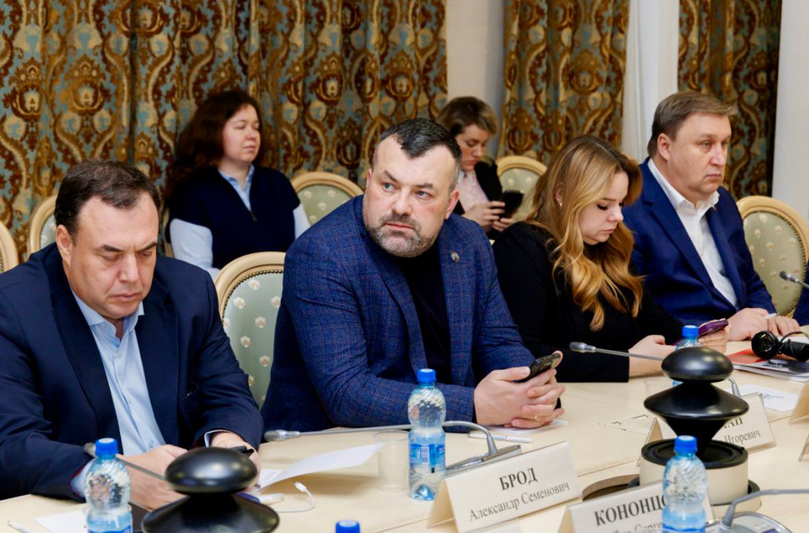 Фестиваль «Звезды над Донбассом» и Ассоциация творческих деятелей планируют провести образовательные творческие интенсивы для участников СВО